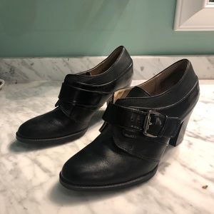 Liz & Co Black Leather Booties